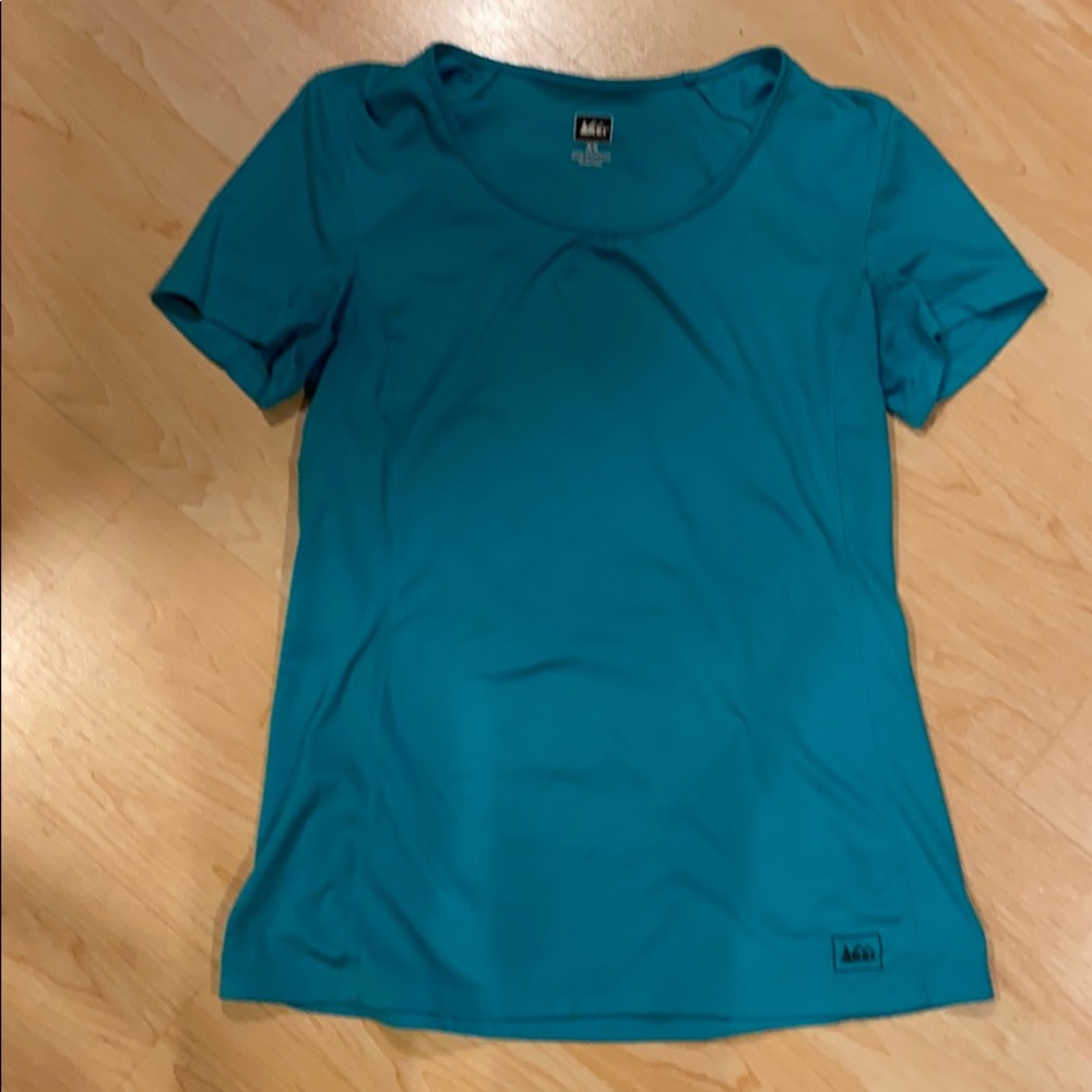 Active top